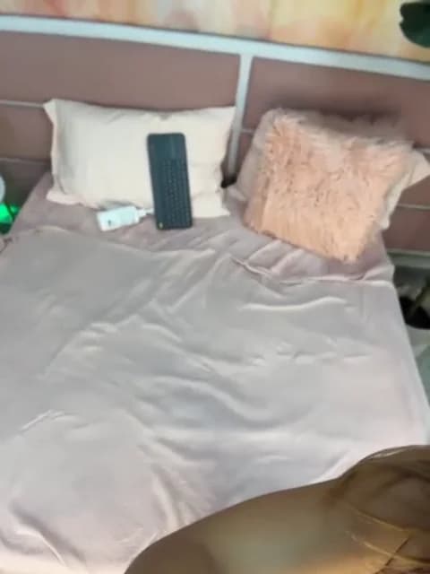 AngelBlushXXX HD Camrip • 32min • 2026-04-14 01:02