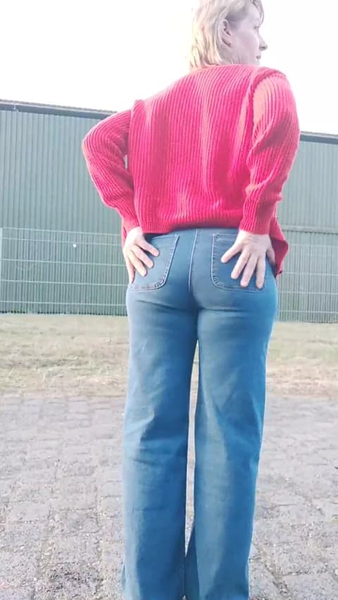 BlueEye_Girl HD Camrip • 69min • 2026-03-07 17:37