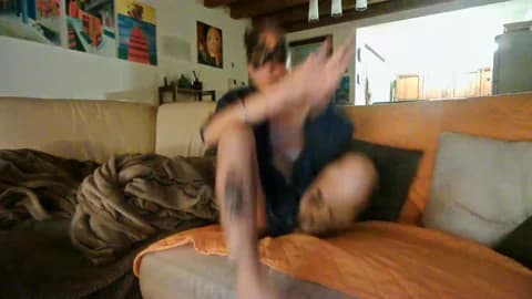 ErotiKat HD Camrip • 38min • 2026-04-19 20:07