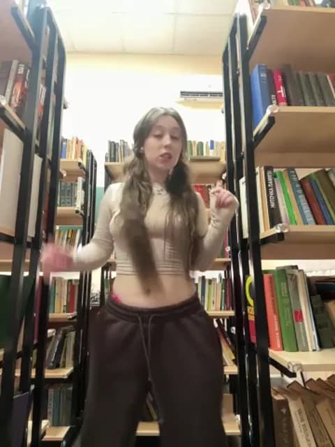 FroggyAnna HD Camrip • 31min • 2026-03-11 21:19