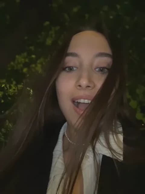 ICrazyOneIRL HD Camrip • 32min • 2026-05-17 19:30