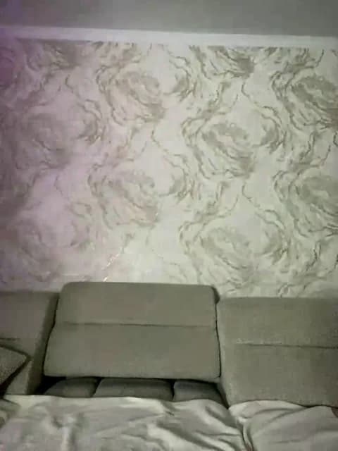 LolaFox HD Camrip • 45min • 2026-01-14 12:39