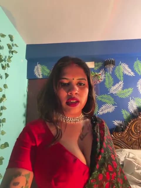 V-Hot-Sweti HD Camrip • 36min • 2026-04-13 20:39