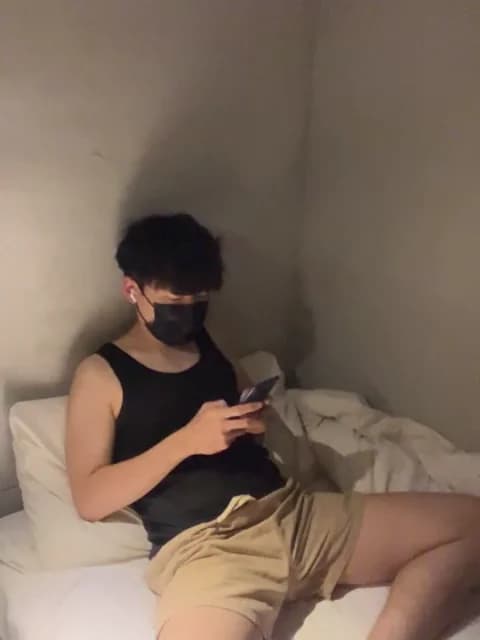 chippopo HD Camrip • 35min • 2026-01-16 17:49