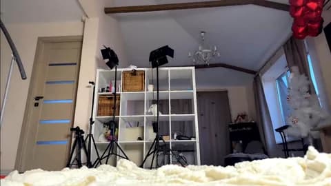 chloe_show HD Camrip • 85min • 2026-02-21 16:29