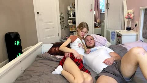 daisy_couple HD Camrip • 73min • 2026-01-17 09:28