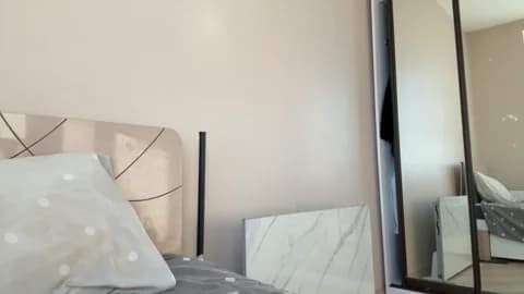 kitty2003preaty HD Camrip • 31min • 2026-01-19 09:19