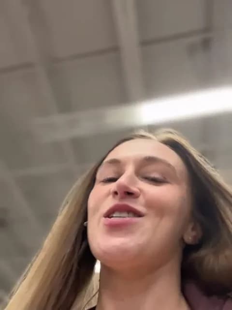 lunagirl13 HD Camrip • 120min • 2026-01-22 02:41