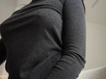 Your Mila na Chaturbate Model - Cam Recordings